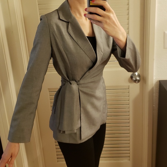 Frnch Blazer with side tie - Picture 4 of 4